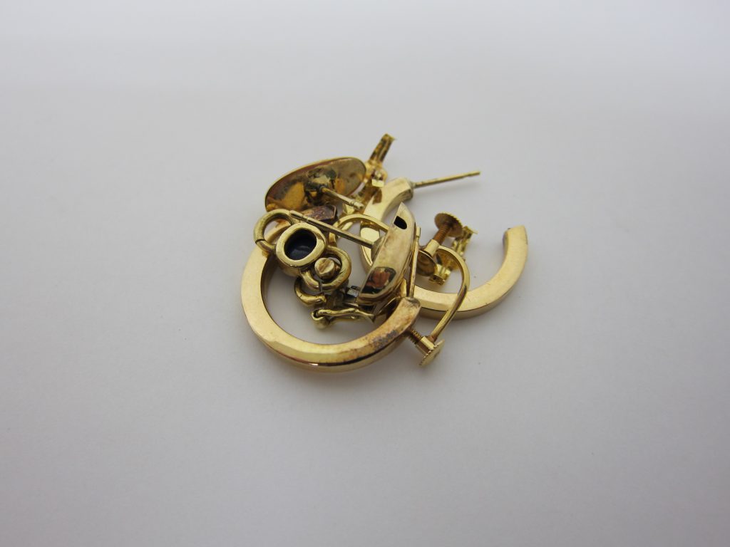 金買取　Ｋ18金Ｋ14金　壊れたピアスとイヤリング高価買取