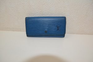 ルイヴィトン買取　キーケース　4連　Ⅿ63825　エピ　高価買取