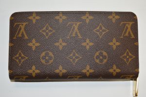 ルイヴィトン買取　モノグラムジッピーウオレット高価買取　大阪神戸