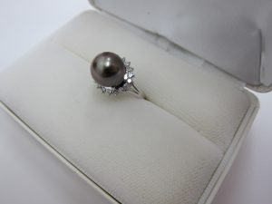 黒蝶パールリング高価買取・大阪神戸・パール・花玉・ゴールデン・ダイヤジュエリー買取