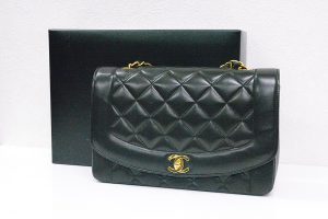 シャネル買取　シングルフラップ　マトラッセラムスキンバッグ　