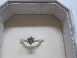 立爪リング・ダイヤモンドリング高価買取・大阪神戸・ラウンドカット・プラチナリング・結婚リング買取