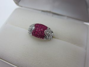 ルビー・ダイヤリング・買取・大阪神戸・ミステリーセッテング・ヴァンクリーフ＆アーペル色石・ダイヤ高価買取