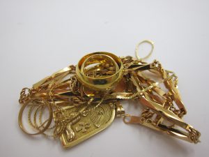 貴金属k18金ネックレス・指輪・遺品整理高価買取・大阪神戸