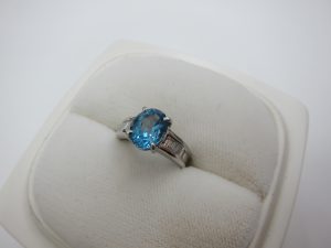 アクアマリン・ダイヤモンドリング高価買取・大阪神戸・天然宝石・宝飾ジュエリー・色石ダイヤ買取