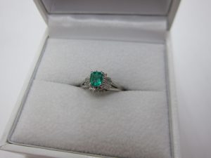 エメラルドリング・高価買取 大阪・神戸 宝石・ジュエリー 色石買取