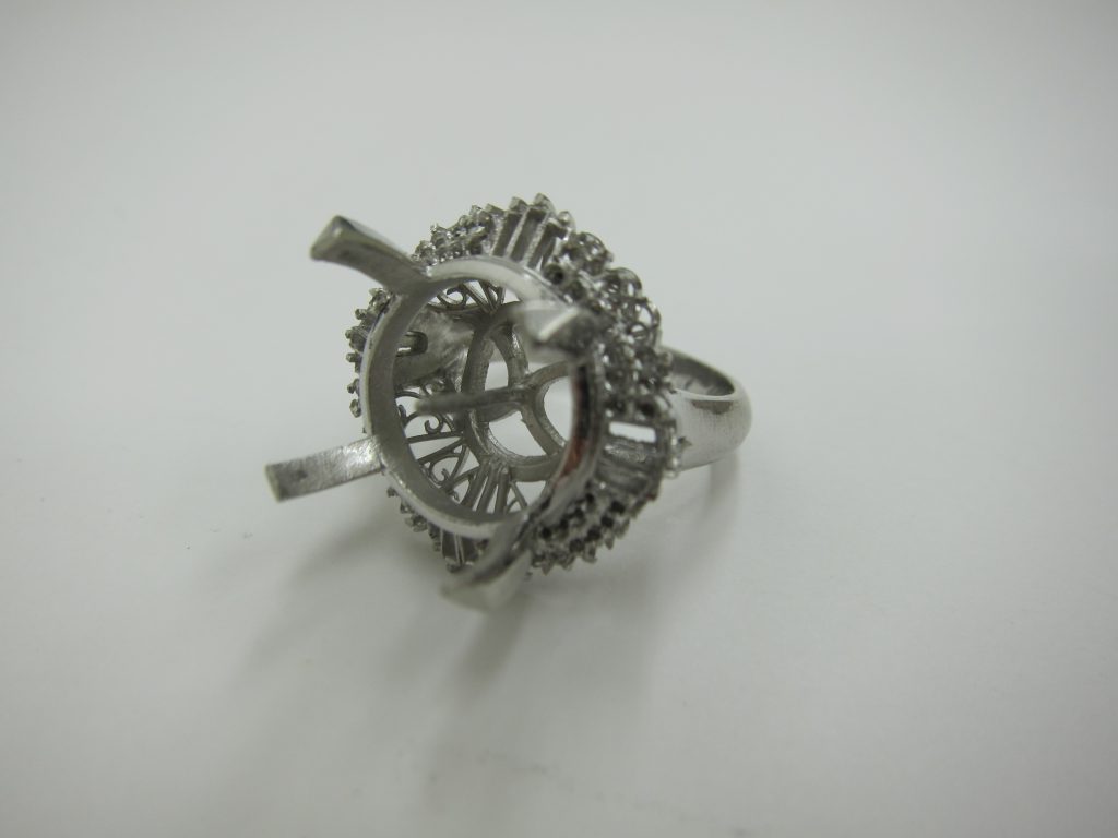 宝石リフォーム後のプラチナリング・買取大阪神戸・宝石指輪・買取