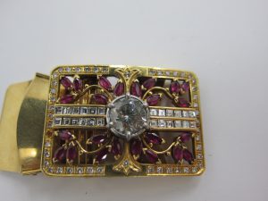 ダイヤ・ルビー豪華金バックル高価買取・大阪神戸・宝石買取