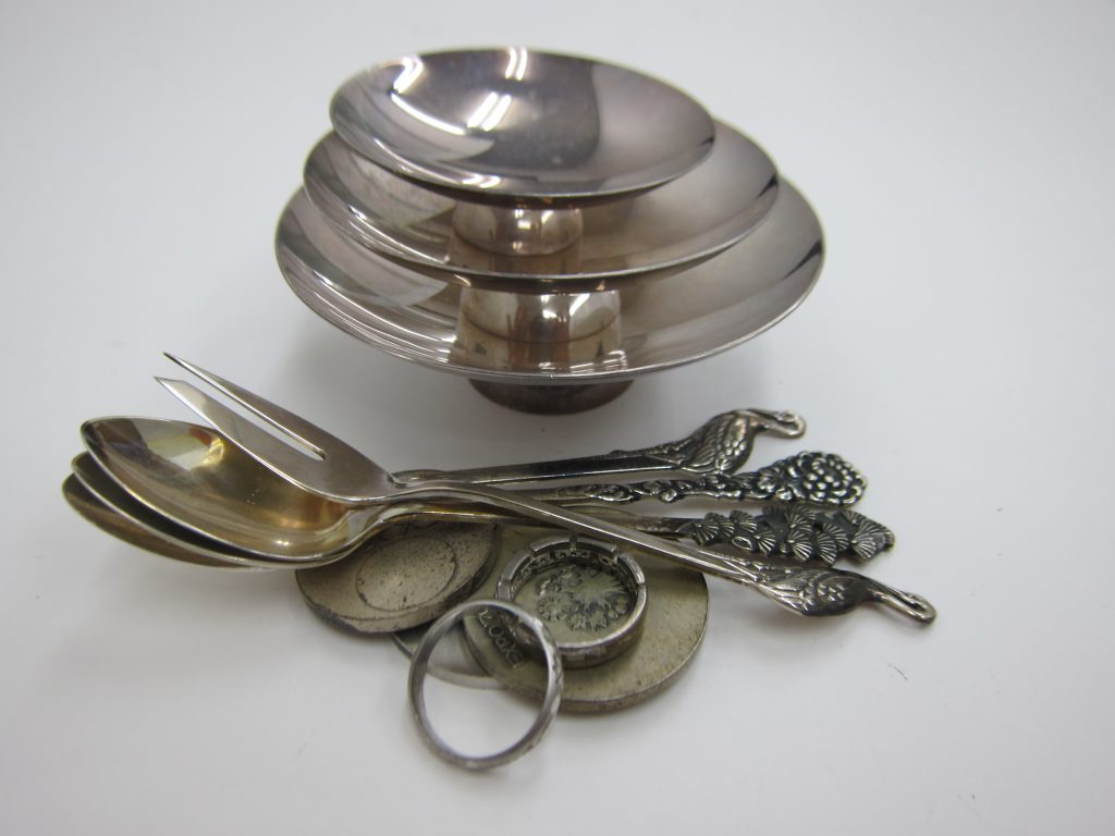 銀杯・銀製品・シルバー・高価買取・大阪神戸