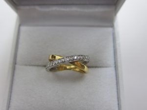 コンビダイヤモンドファションリング・買取大阪神戸・メレダイヤモンド高価買取