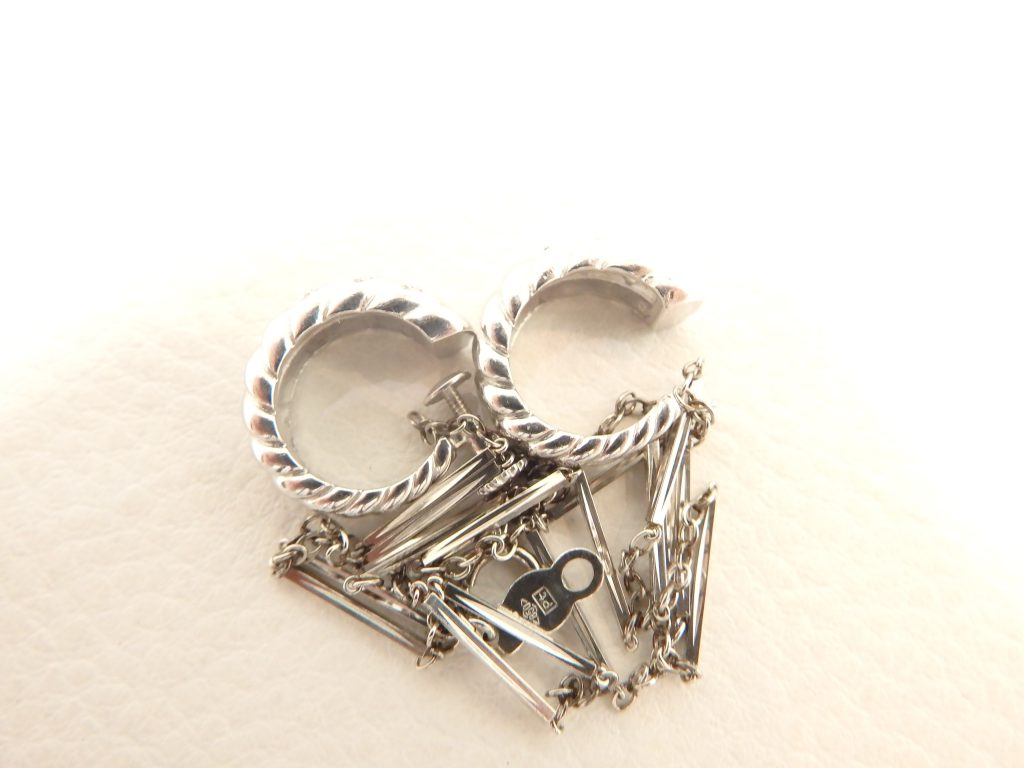 プラチナ買取　壊れてたイヤリング　プラチナネックレス買取　大阪神戸