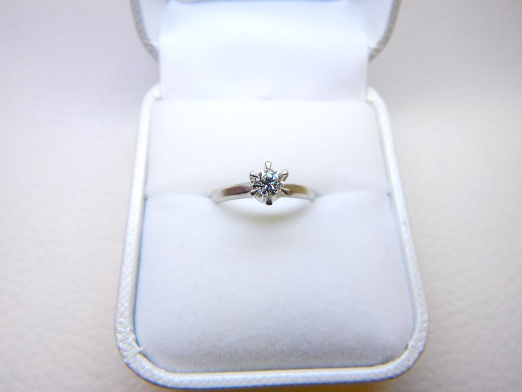 ダイヤリング買取 立て爪リング ダイヤモンド 婚約指輪高価買取