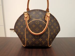 ルイ・ヴィトン買取　　モノグラムエリプスⅯ51127高価買取大阪神戸10年以上前のバック