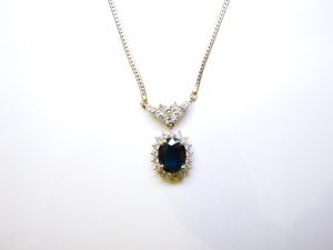サファイヤ買取　　サファイヤネックレス買取　大阪神戸