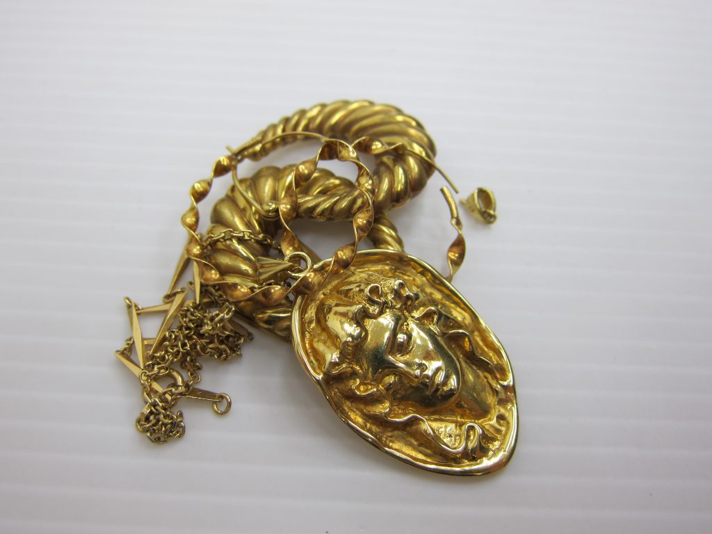 金k18高価買取・大阪・神戸・ネックレス・指輪・ピアス・買取