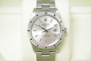 ロレックス15210オイスターパーペチュアルデイトF番シルバーダイヤル高価買取