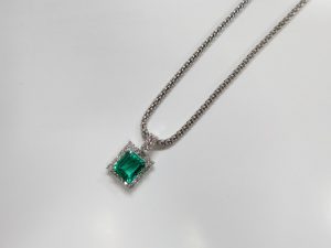 エメラルド 買取 大阪神戸 色石・宝石 小さくても高価買取