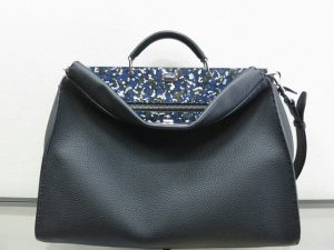 フェンディ ピーカブー メンズバッグ グラナイトプリント ブランド買取