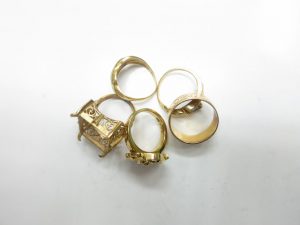 K18金石の取れたリングなど計5点25.9ｇ買取いたしました。