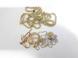 K18・K14 金買取 留め具の壊れたネックレス 片方しかないピアス