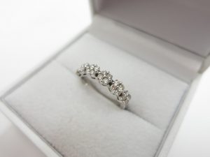ハーフエタニティリング 高価買取 メレダイヤモンド 高額査定