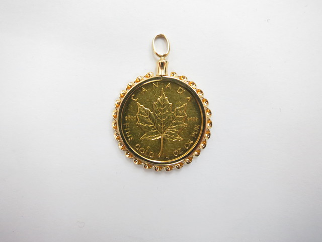 金 買取 大阪 神戸 K24コイン K18枠 金貨 ペンダント 高額査定