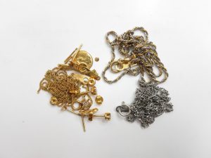 金プラチナ 買取 大阪・神戸 ピアス・ネックレス 高額査定
