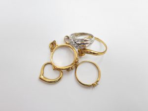 金プラチナ・メレーダイヤ 買取査定 大阪・神戸 スクラップ品も高価買取