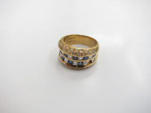 宝石 買取 大阪・神戸 石が外れたサファイアダイヤリング 高価買取