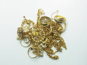 金買取大阪・神戸K18・インゴット高価買取ブランドラボ