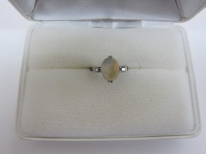 オパール買取　ウォーターオパールリング買取　大阪神戸