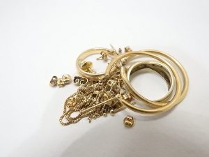 金買取大阪神戸Ｋ18金ネックレス、リング、ピアス買取査定