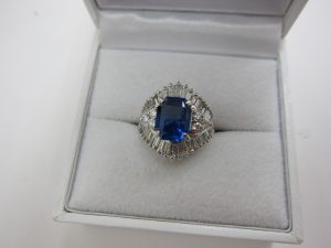 サファイヤ＆ダイヤモンドリング高価買取・神戸大阪・色石買取