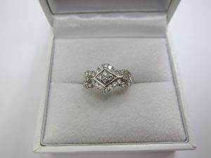 メレダイヤモンド・高価買取・ダイヤモンドジュエリー大阪神戸買取