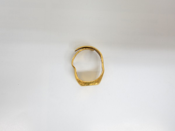 金買取大阪、神戸純金リング・印台リング・Ｋ24金リング高価買取査定