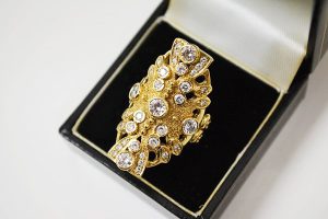 ダイヤモンドリング買取大阪神戸デザインリング買取査定難波