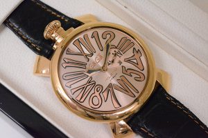 ガガミラノ買取　マヌアーレ　高価買取　大阪神戸