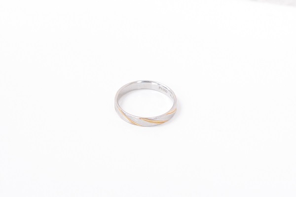 コンビリング買取　ｋ18金　Ｐ900　金　プラチナ　結婚指輪