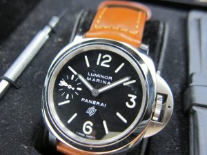 パネライ高価買取・PAM00005大阪神戸・ルミノール マリーナ ロゴ 手巻き