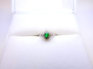 エメラルドリング高価買取プラチナ・ルビー・ダイヤモンド