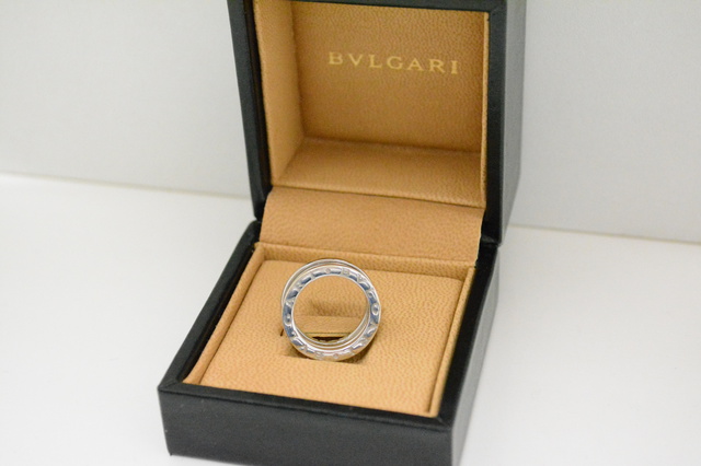 ブルガリBVLGARI指輪ビーゼロワンリングホワイトゴールド買取いたしました。
