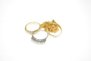 K18金リング・ネックレス＆プラチナPt900一文字ダイヤモンドリング総重量11.1g買取致しました。