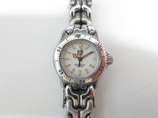 タグホイヤー セルシリーズ プロ 年代の古い廃盤時計も強化買取