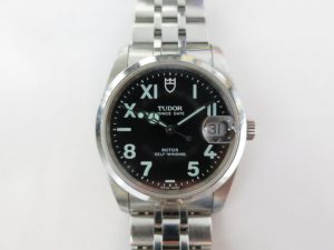 チュードル 74000N ユニーク（カリフォルニア）ダイアル 高価買取