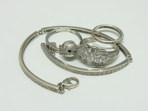 金買取大阪神戸・金ダイヤの高価買取