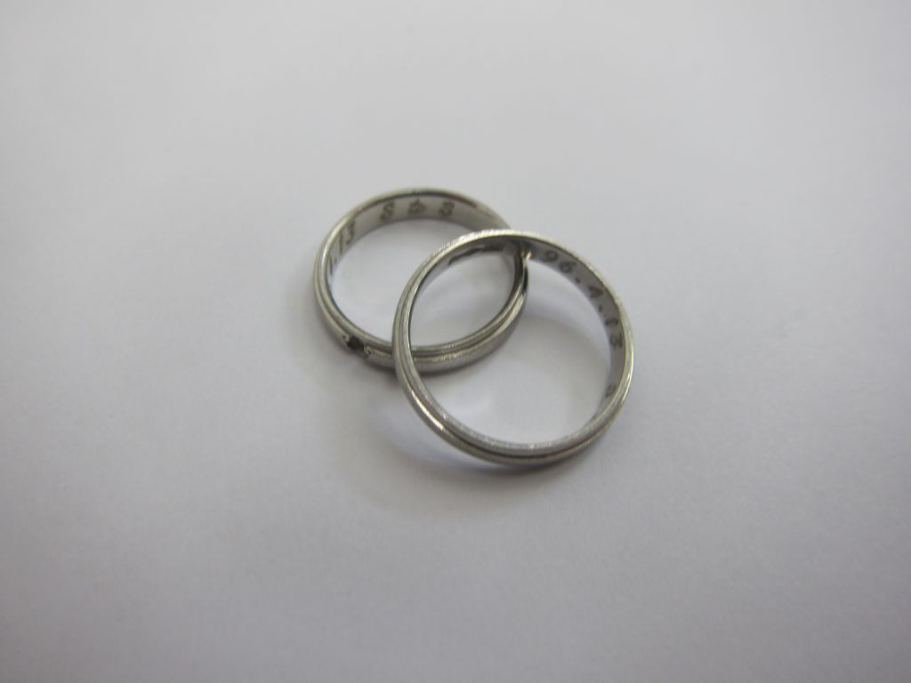 プラチナリングpt900・結婚指輪 高価買取｜他社より高く売るなら買取専門店のブランドラボ