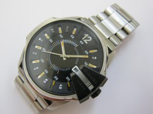ディーゼル時計　マスターチーフ パックマンDZ-1208買取　大阪神戸　