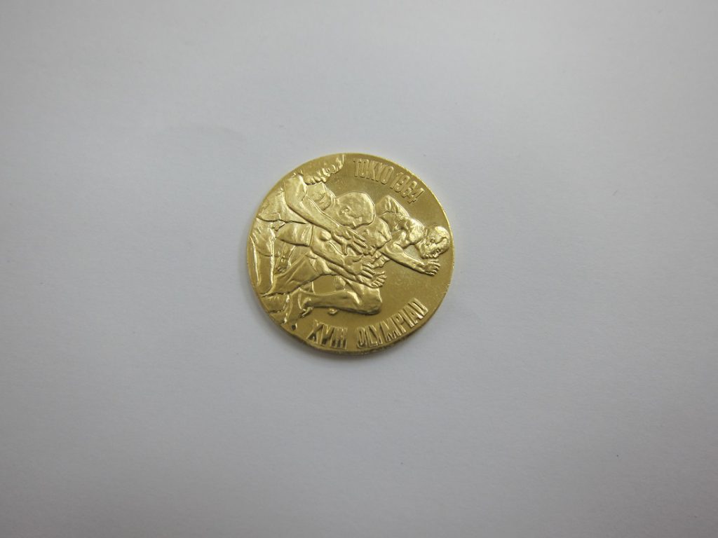 K18・1964年 東京オリンピック 記念メダル 7.2g 高価買取｜他社より