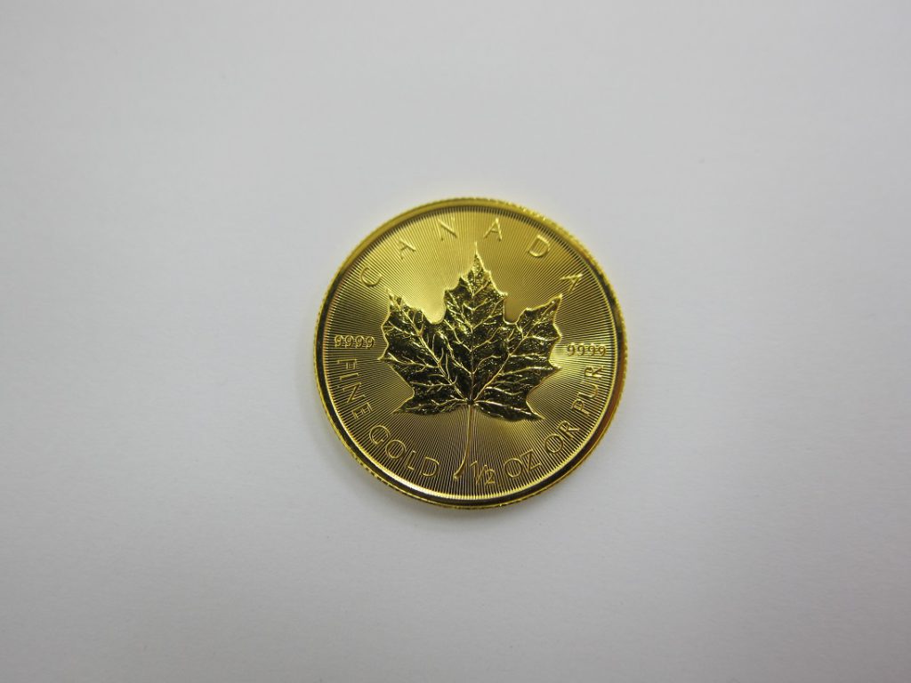 本日の金買取価格 神戸三宮 メイプルリーフ金貨1/2オンス K24コイン