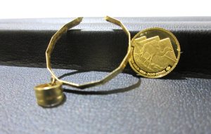 世界の金貨 コインペンダントトップ買取 クレオパトラとラクダ K24 K18